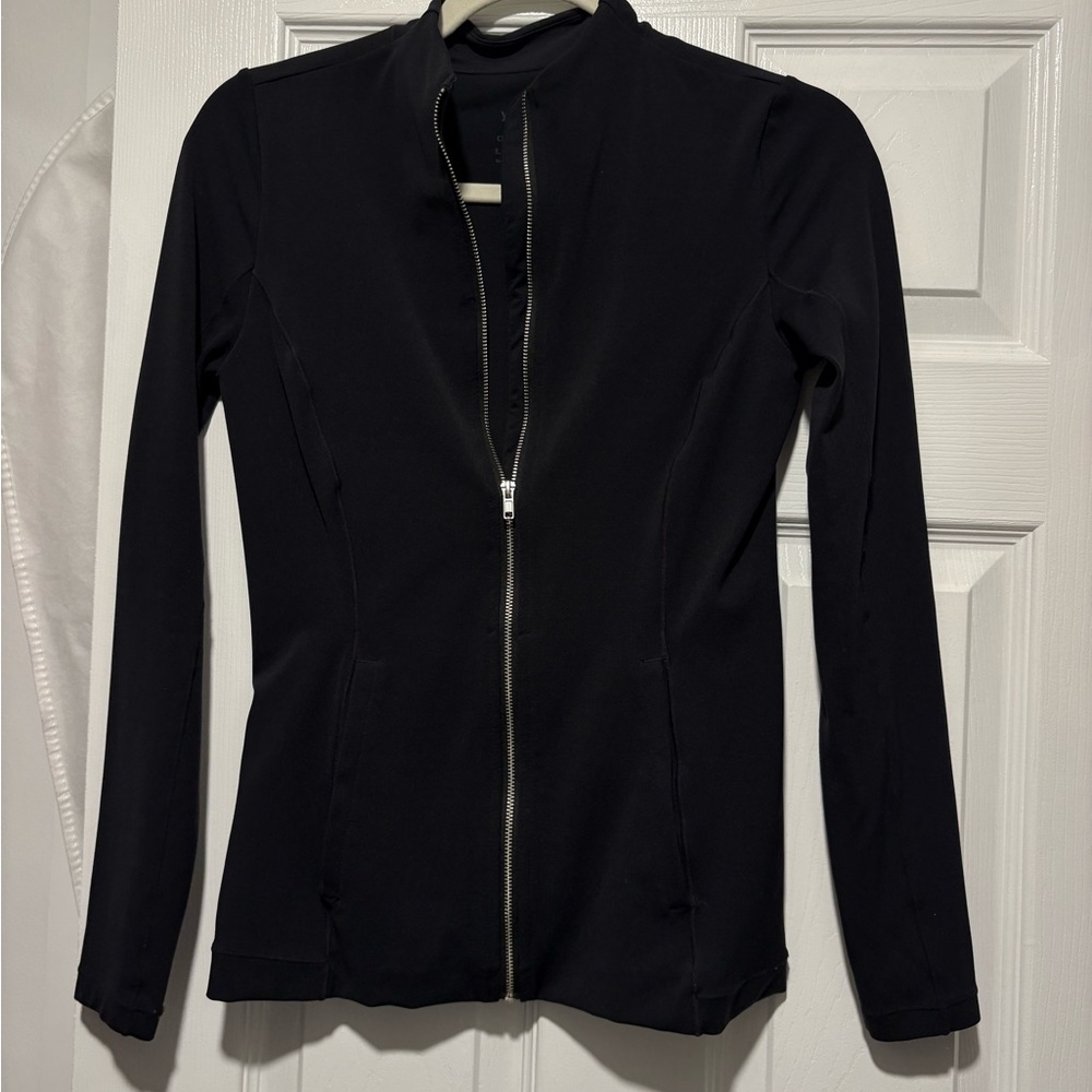 Nike yoga zip longsleeve
